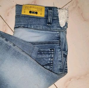 Jeans With Lace At The Waist