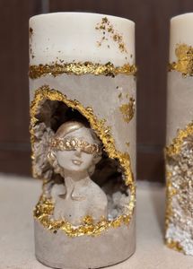 Unique Gold &amp; Sculpture Candles