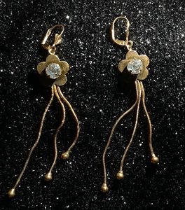 Elegant Flower Dangle Earrings