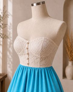 Chic Lace &amp; Turquoise Strapless Dress