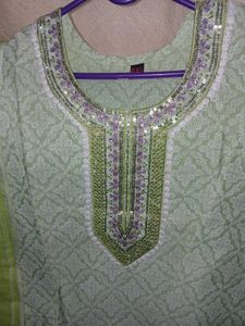 Elegant Green Embroidered Kurta Set