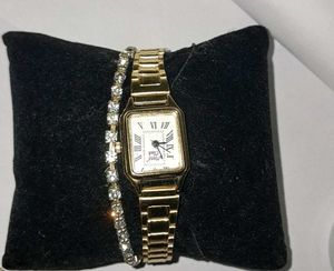 [RESTOCKED]vintage gold Watch