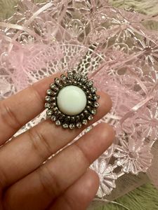 Elegant White &amp; Silver Stud Earrings