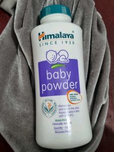 Himalaya Baby Powder