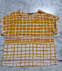 Yellow &amp; White Grid Print Top
