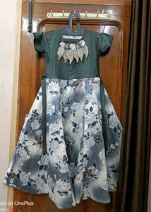 🇳🇿💫♥️ Partywear Floral Fit &amp; Flare Dress