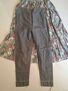 Floral Print Kurta with Grey Pants