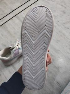 Shozie Casual Sneaker
