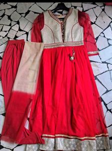 Elegant Red Anarkali