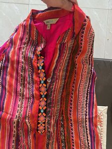 Global Desi Printed Top