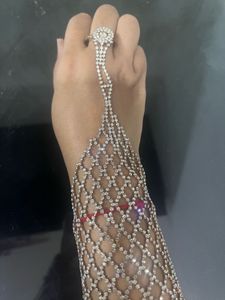 Sparkling Hand bracelet with Ring