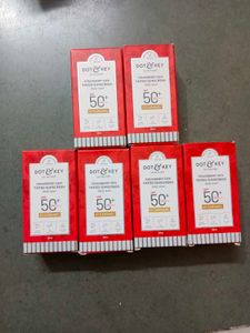 (Pack of 1) Dot & Key SPF 50+ Tinted Sunscreen