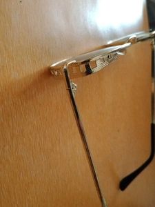 Stylish Aviator Frame Sunglasses
