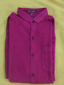 Men's Magenta Button-Up Shirt