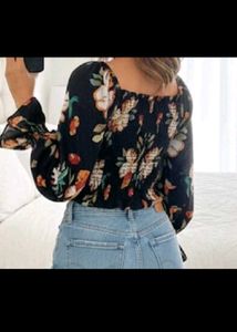 Floral Print Long Sleeve Crop Top