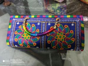 Women handbag With multiple Partition
