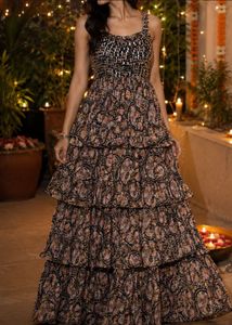 Tiered Paisley Print Gown