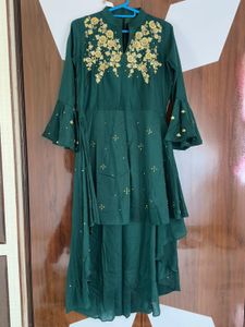 Elegant Green Embroidered Kurta Set