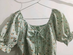 Light Green Floral Puff Sleeve Dress