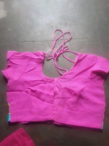 Stylish Pink Saree with Embellished Border