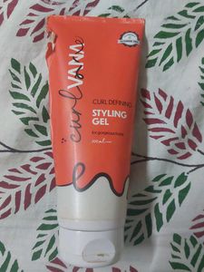 Curlvana Curl Defining Gel and Leave -in con.