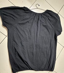 Black Puff Sleeve Top