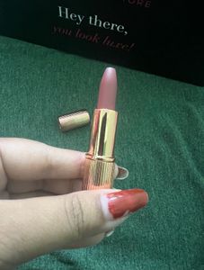Charlotte Tilbury Pillow Talk Matte Revolution