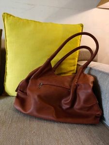 Stylish Faux Leather Handbag Bag