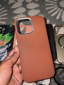Stylish Phone Case iphn 14 pro max