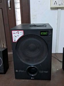 LG Subwoofer