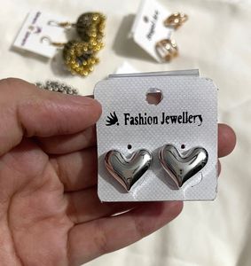 6 piece earrings set 😍
