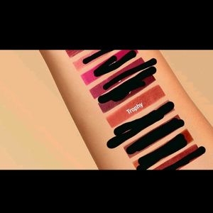 MyGlamm Ultimatte Long Stay Matte Lipstick-Trophy