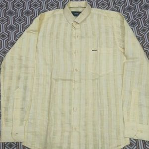 Men's casual shirts