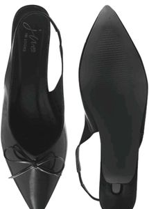 Chic Black Slingback Heels