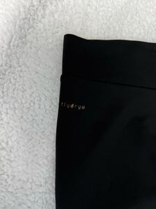 Gym Tights Cult Sports Wear SizeM