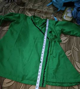 Trending 🤩Vibrant Green Wrap peplum Angrakha top