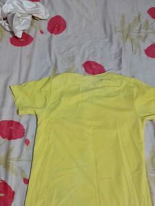 Men's Yellow Iron Man Graphic T-Shirt