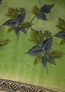 Green Floral Print Saree