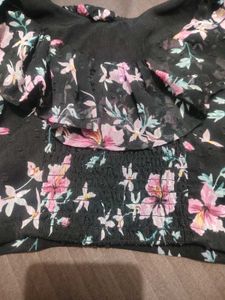 Black Floral Sheer Sleeve Crop Top