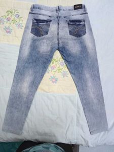 Distressed Acid Wash Ankle Jeans
