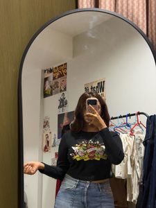 Cute Graphic Print Crop Top