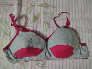 Comfortable Padded Bra 28B