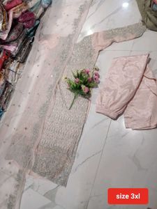 Elegant peach Embroidered Kurta Set