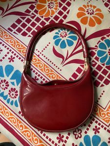 Chic Red Crescent Shoulder Bag