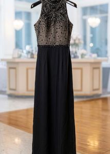 Lovely Halter Neck Grey &amp; Black Jumpsuit