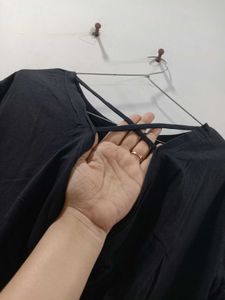 Chic Black V-Neck Knot Front Top