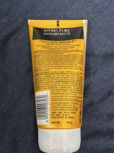 Ponds Sun Miracle Detan facewash