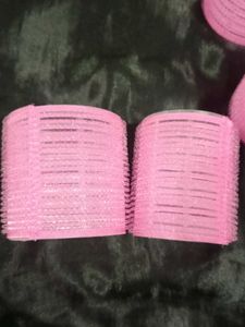 set of 4 Pink Hair Rollers