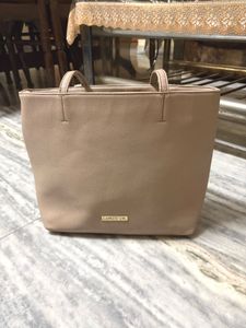 Chic Beige Tote Bag