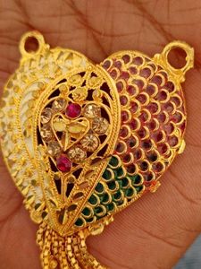 Gold Pleated Mangalsutra